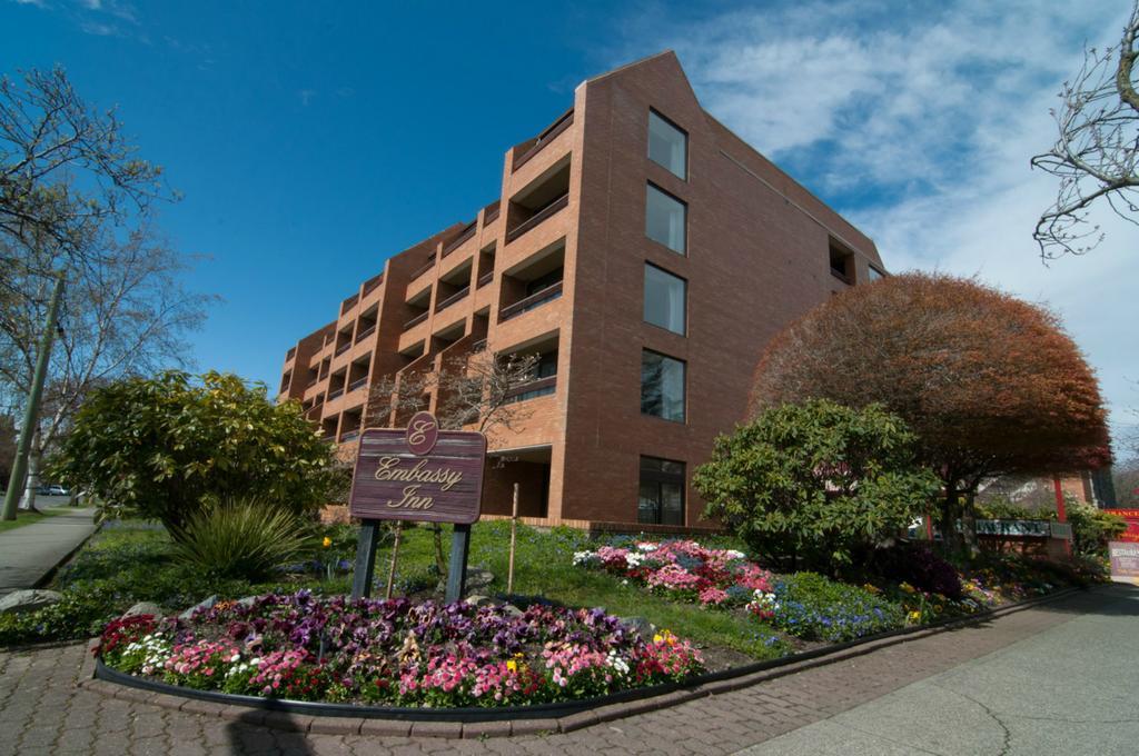 The Embassy Hotel 3*
